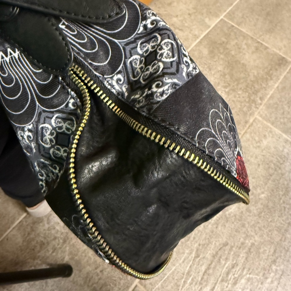 NWT Desigual Black and Red Women's Bag - Picture 9 of 10